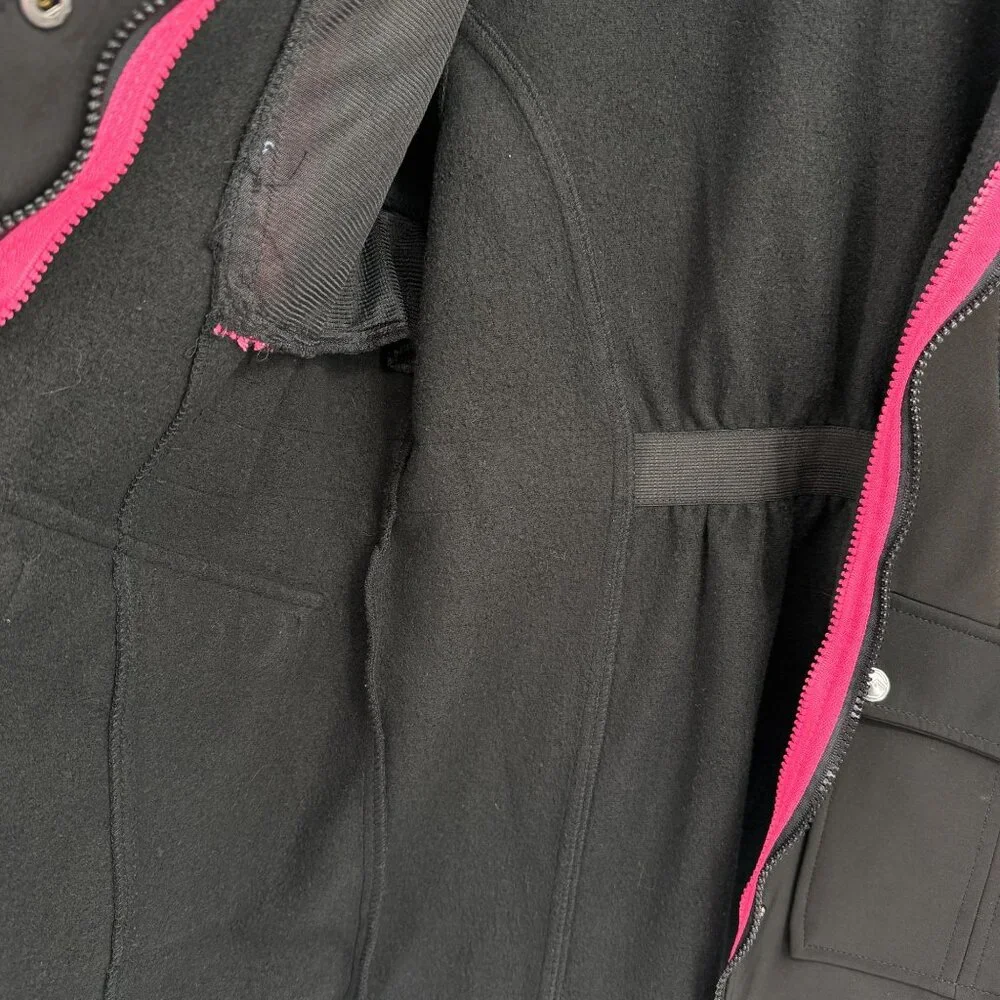 Magellan Outdoors girls jacket size XL 16 black neoprene stretch pockets